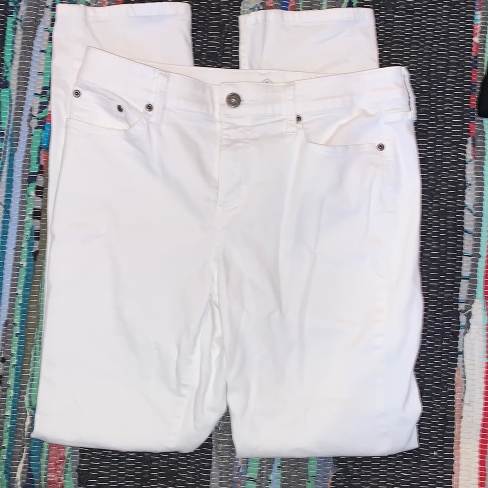 St. John’s bay white jeans